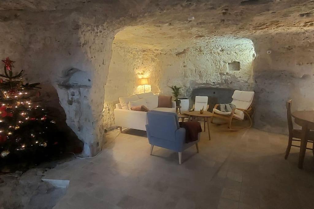 Troglo Entre Caves Et Chateaux Montlouis-sur-Loire Ngoại thất bức ảnh