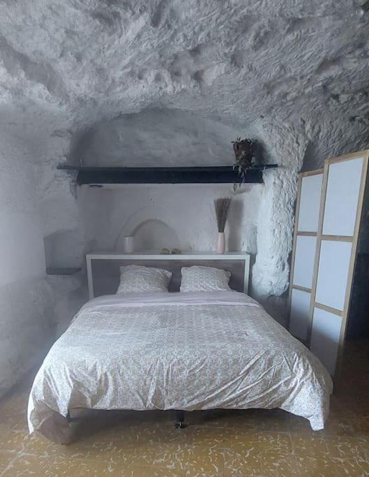 Troglo Entre Caves Et Chateaux Montlouis-sur-Loire Ngoại thất bức ảnh