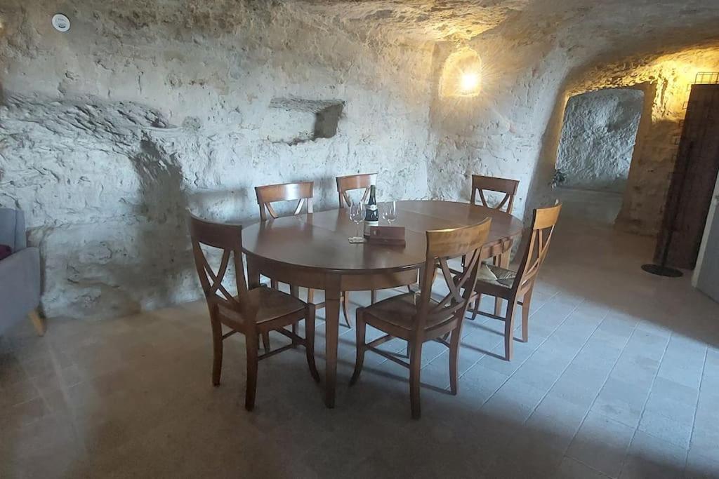 Troglo Entre Caves Et Chateaux Montlouis-sur-Loire Ngoại thất bức ảnh